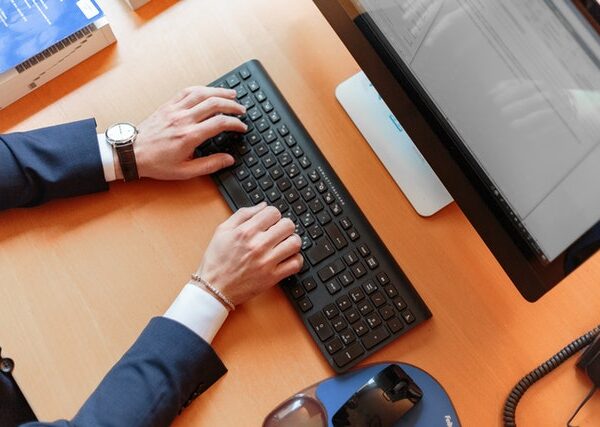Kuinka suojata itseäsi digitaalisessa maailmassa